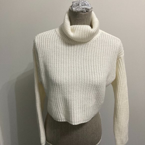 Missguided Crop/Cowl White Sweater Small - Picture 1 of 6